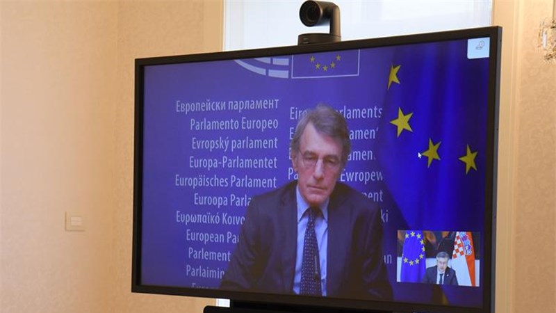 Plenković prosvjedovao Sassoliju zbog provokacije četvero zastupnika europskih socijalista na granici s BiH